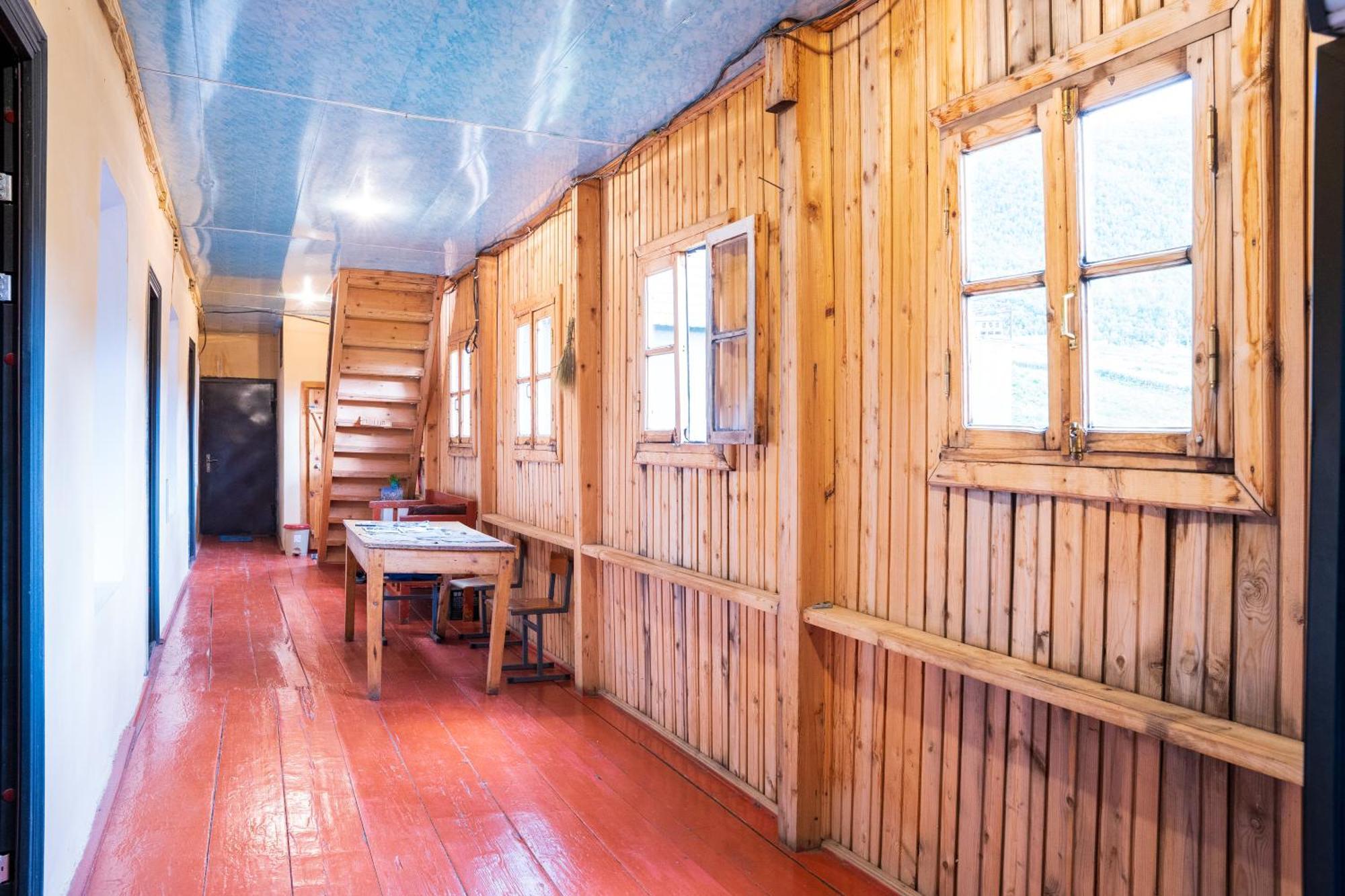 Guesthouse Svani Ushguli Εξωτερικό φωτογραφία