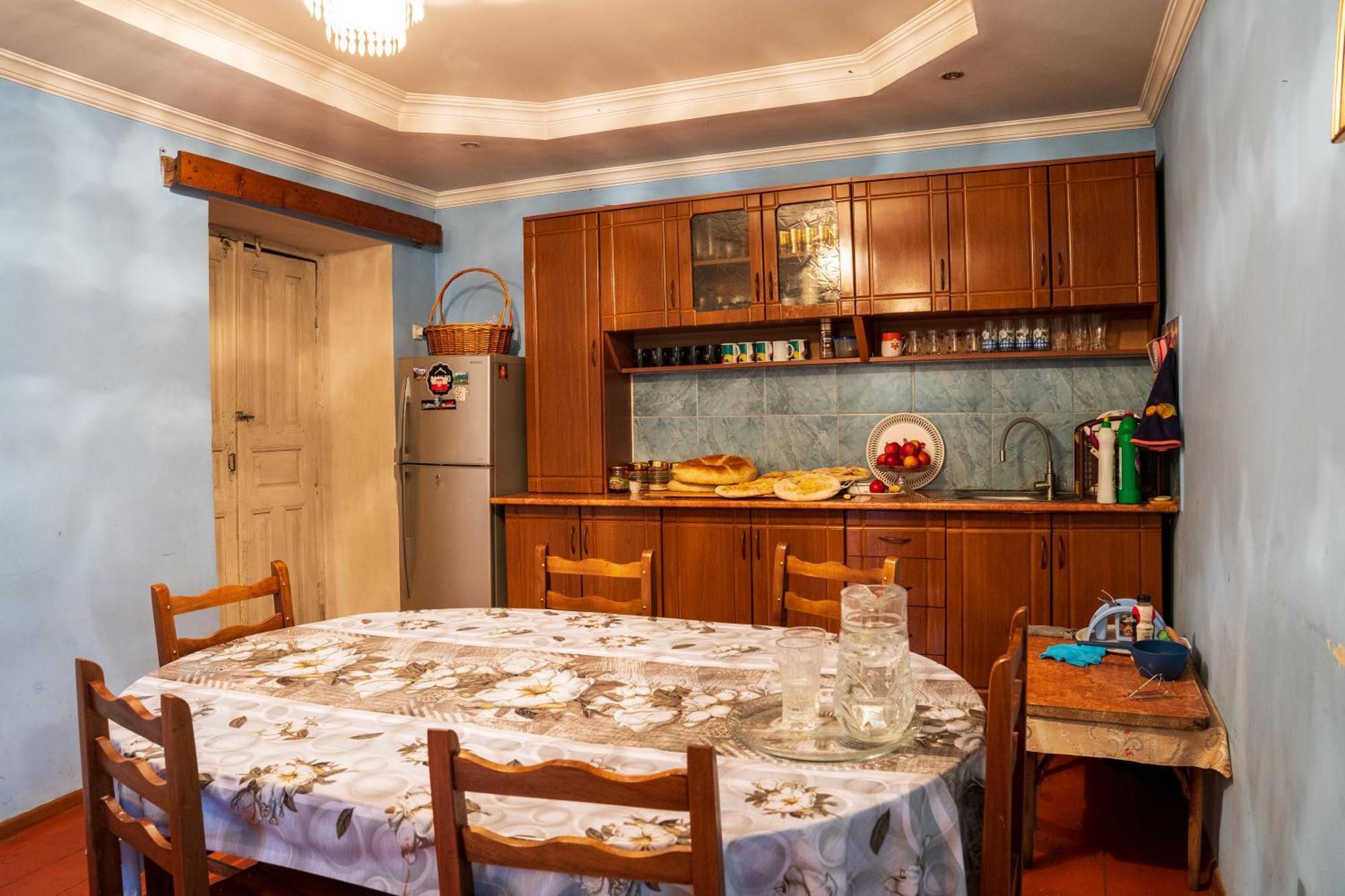 Guesthouse Svani Ushguli Εξωτερικό φωτογραφία